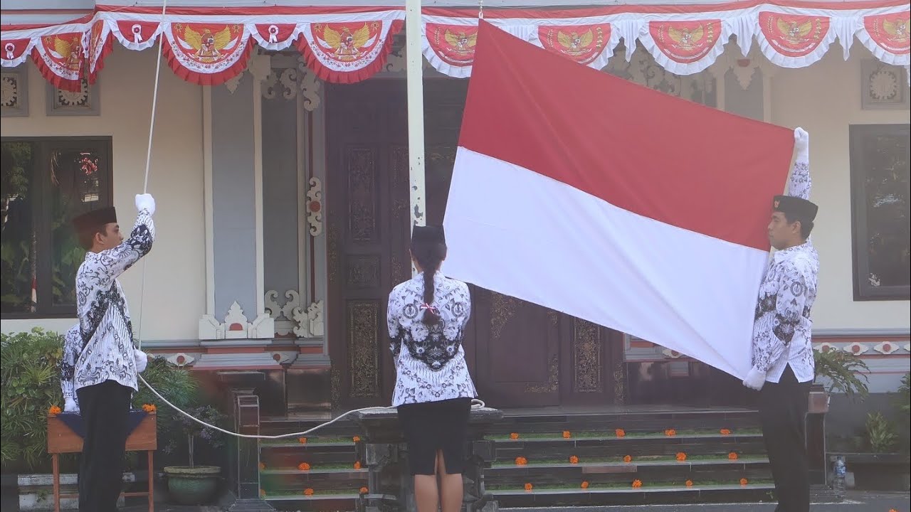 OSIS, MPK, dan Paskibra SMK Negeri 1 Denpasar